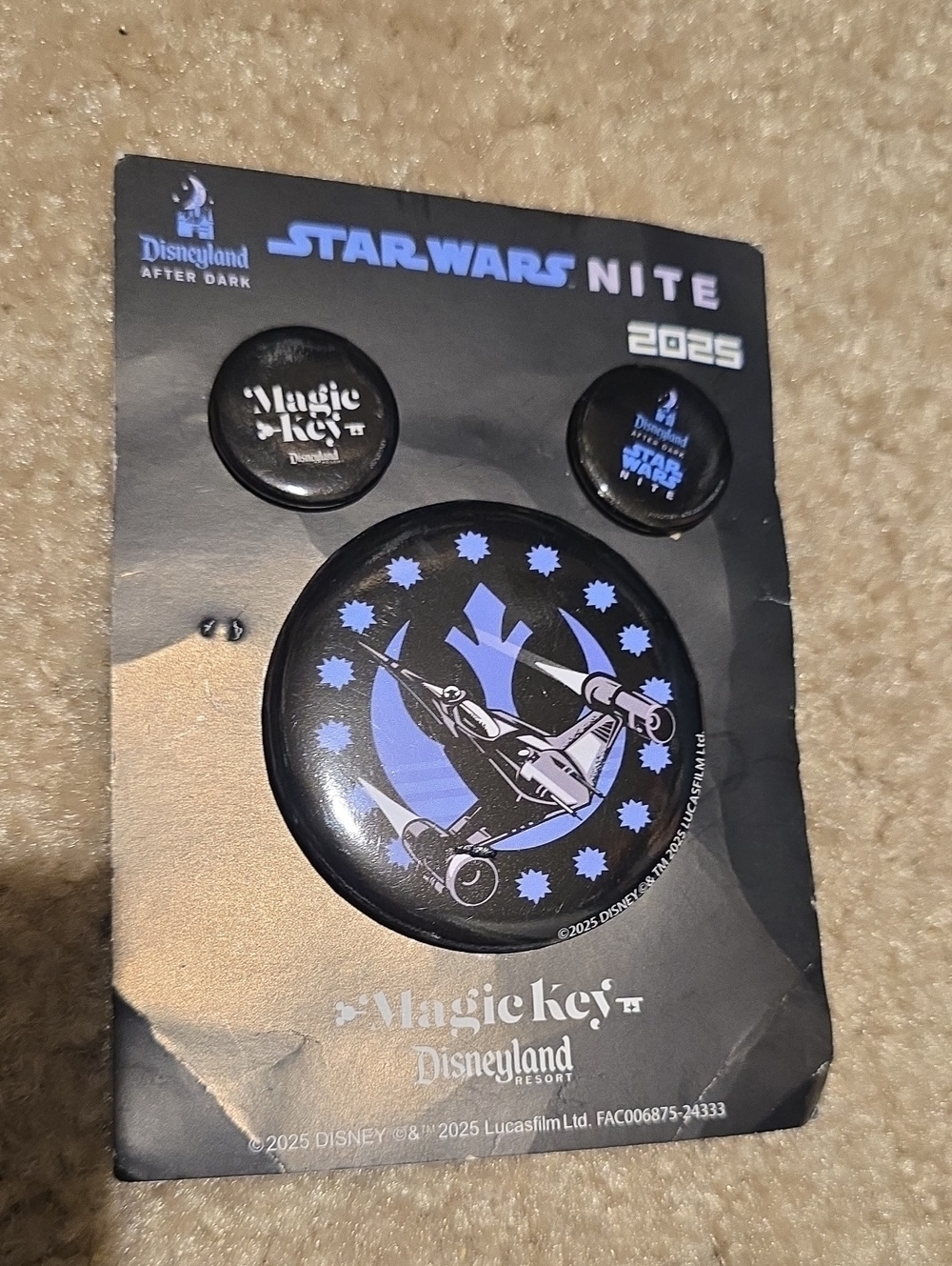 Disneyland Star Wars Nite 2025 Black & Blue Magic Key Pin Set